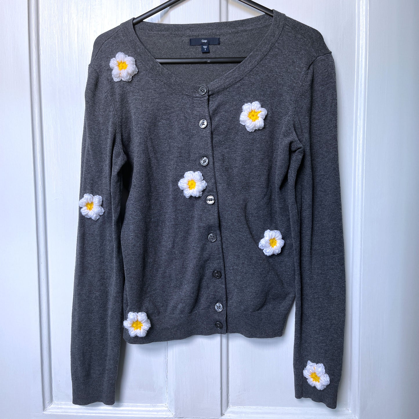 Size S, GAP | Daisy knitwear | Ready to ship