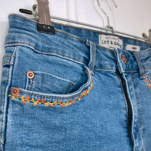 Embroidered pocket jeans - custom order