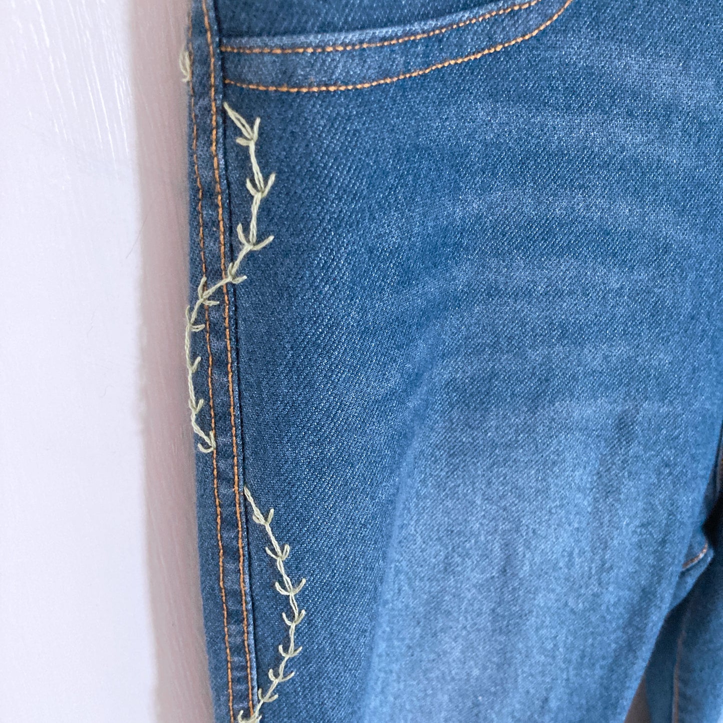 Age 12-13, H&M | Creeping vine jeggings | Ready to ship